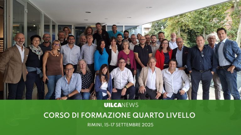 Foto di gruppo dei partecipanti al corso di formazione Uilca di quarto livello con il segretario generale Fulvio Furlan e il segretario nazionale Massimiliano Pagani